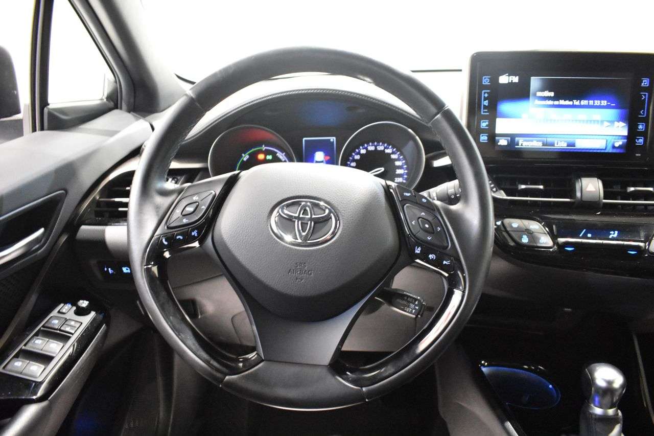 TOYOTA C-HR en Minoautos