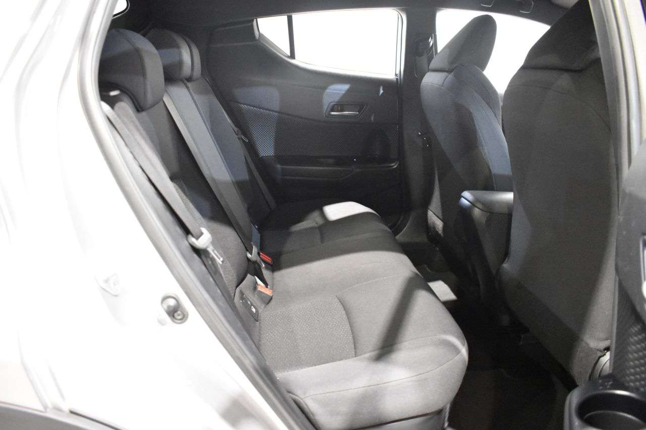 TOYOTA C-HR en Minoautos