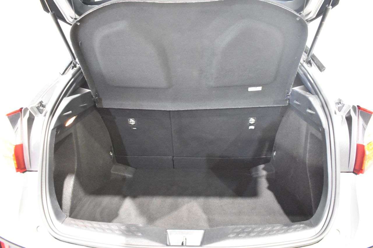 TOYOTA C-HR en Minoautos