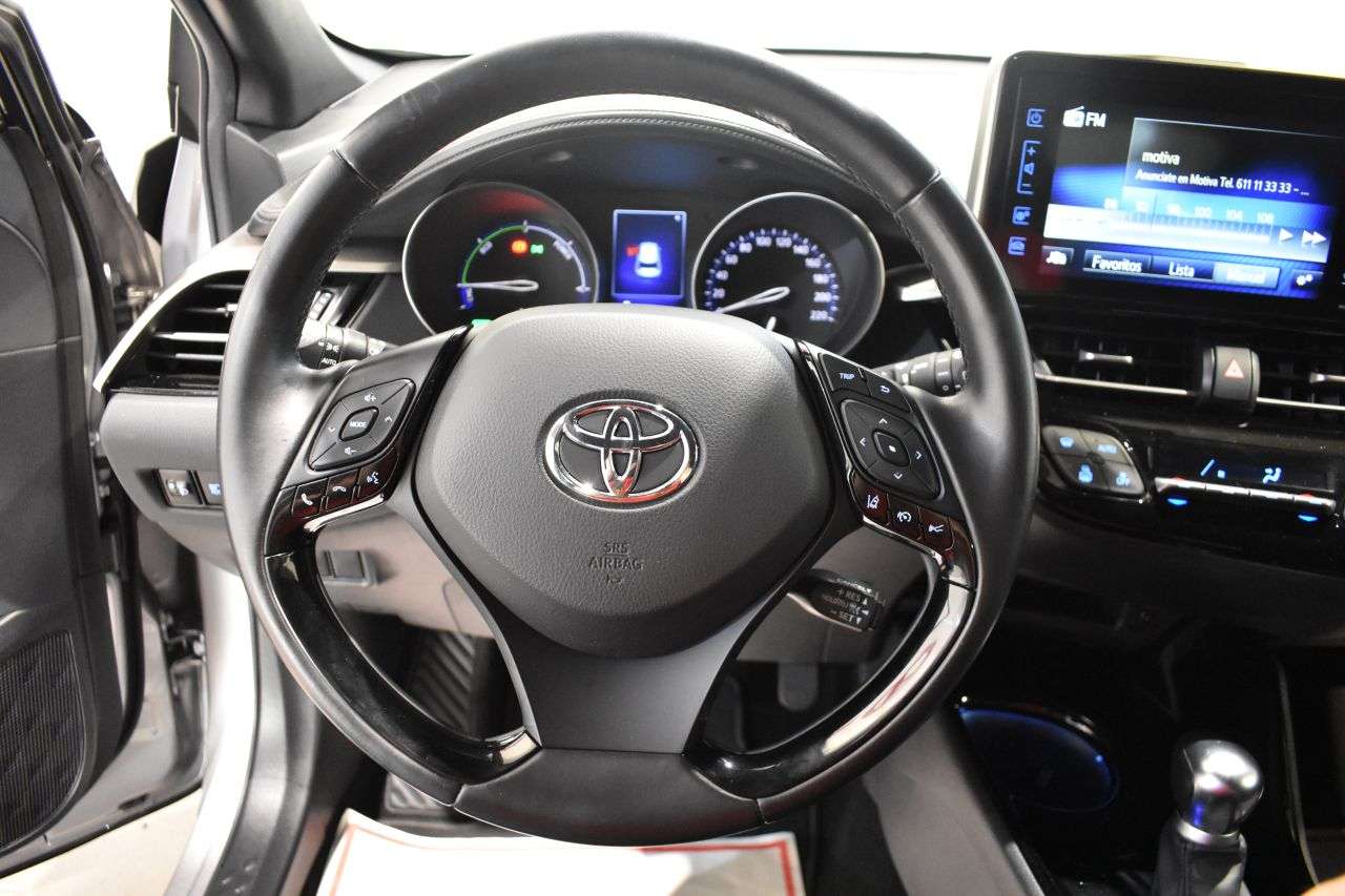 TOYOTA C-HR en Minoautos