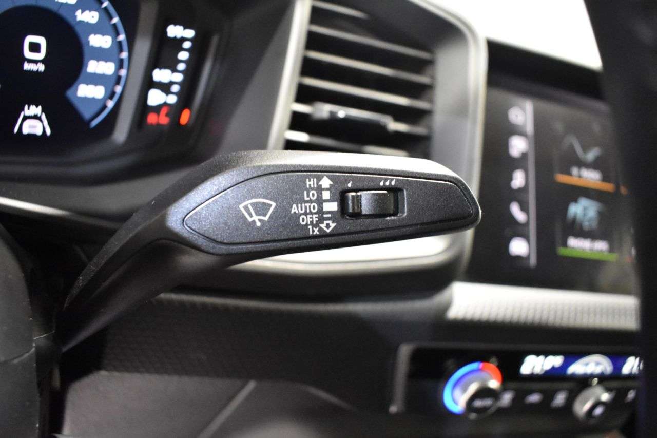 AUDI A1 SPORTBACK en Minoautos