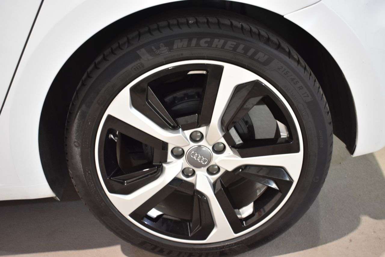 AUDI A1 SPORTBACK en Minoautos