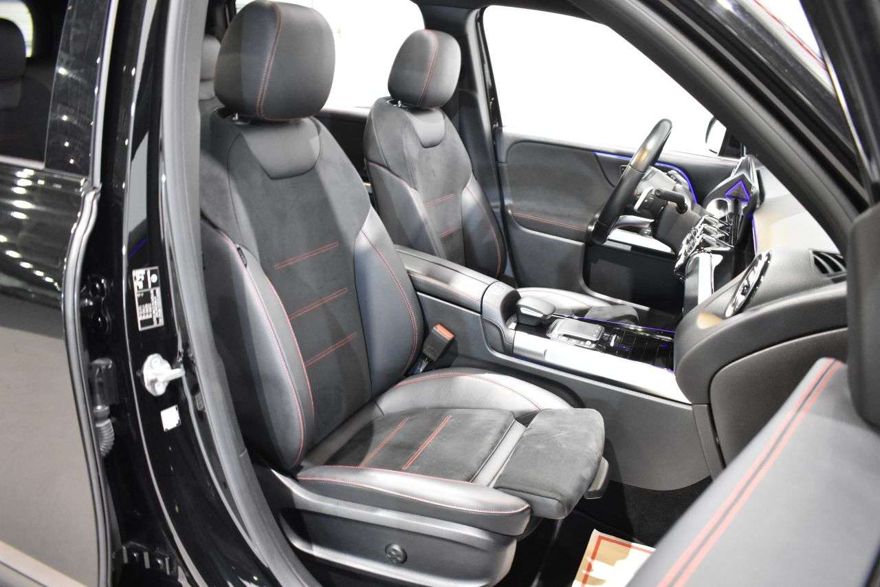 MERCEDES-BENZ CLASE GLB en Minoautos