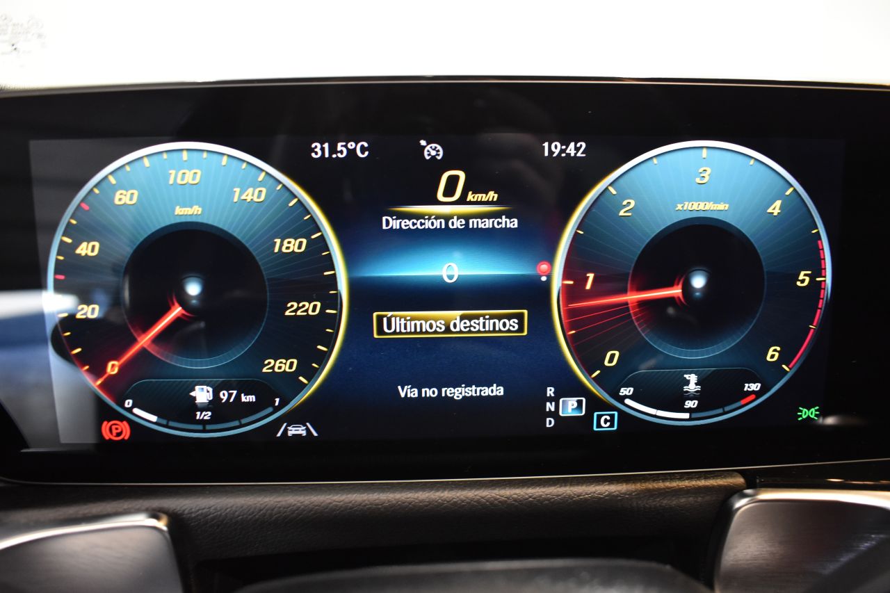 MERCEDES-BENZ CLASE GLB en Minoautos