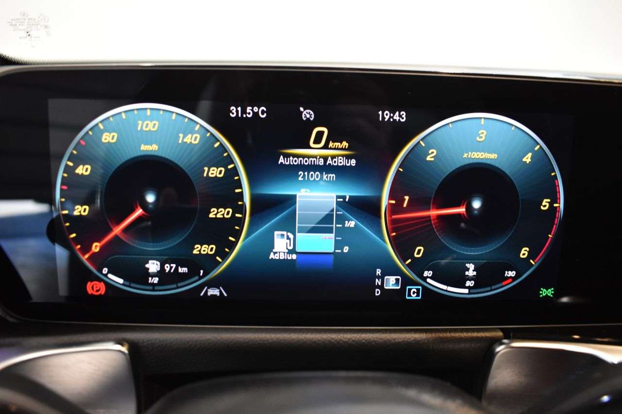 MERCEDES-BENZ CLASE GLB en Minoautos