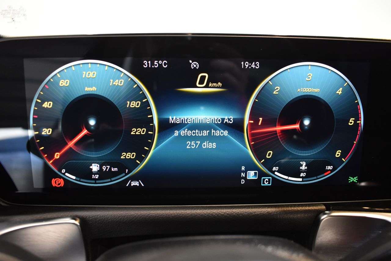 MERCEDES-BENZ CLASE GLB en Minoautos