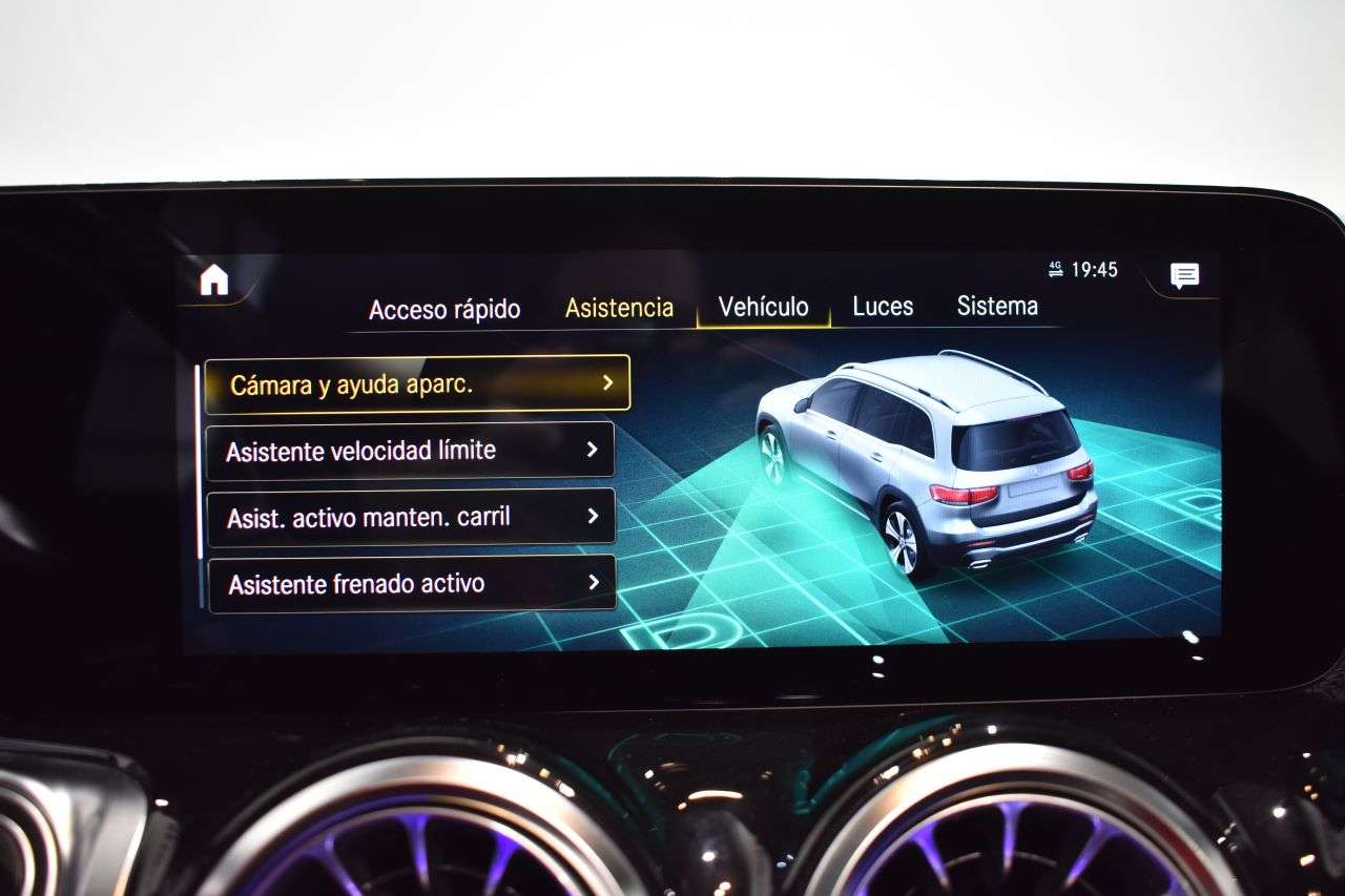 MERCEDES-BENZ CLASE GLB en Minoautos