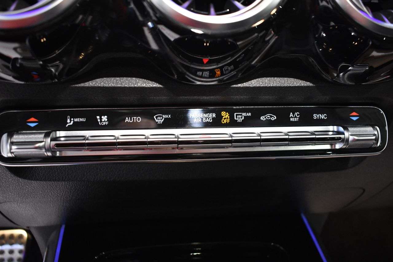 MERCEDES-BENZ CLASE GLB en Minoautos