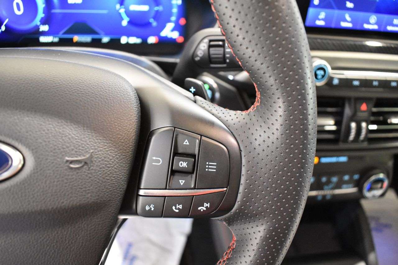 FORD FOCUS en Minoautos