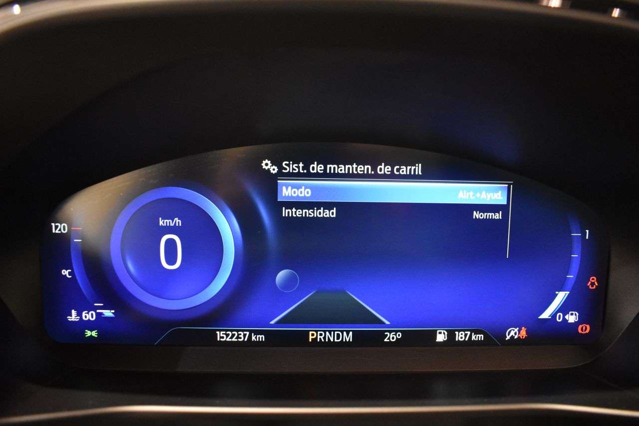 FORD FOCUS en Minoautos