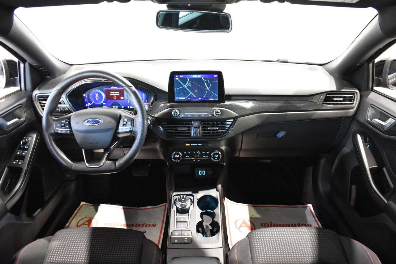 FORD FOCUS en Minoautos