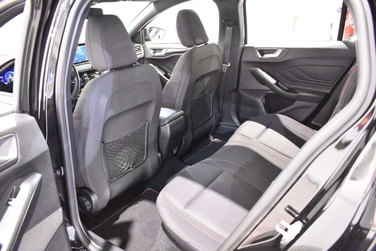 FORD FOCUS en Minoautos