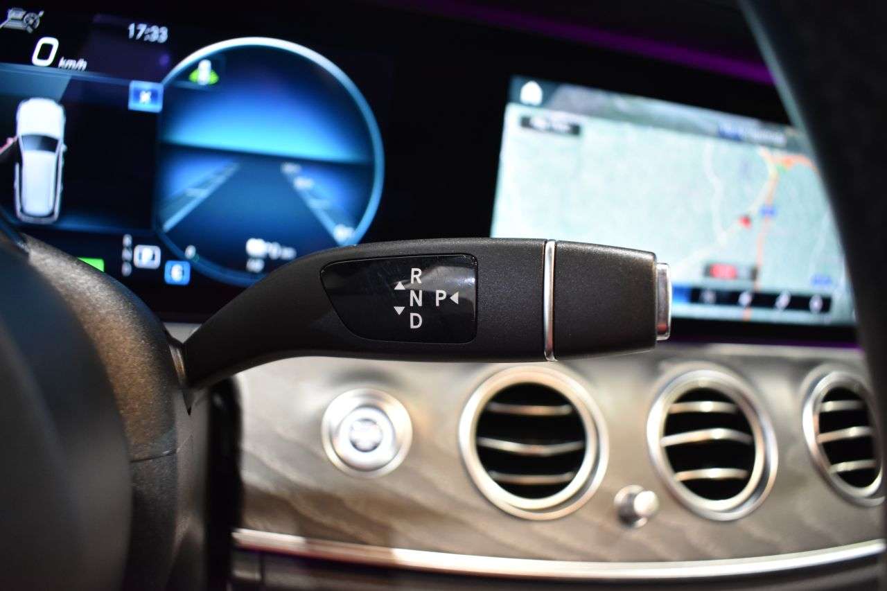 MERCEDES-BENZ CLASE E ESTATE en Minoautos