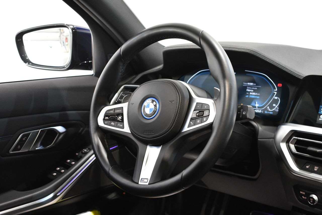 BMW SERIE 3 TOURING en Minoautos