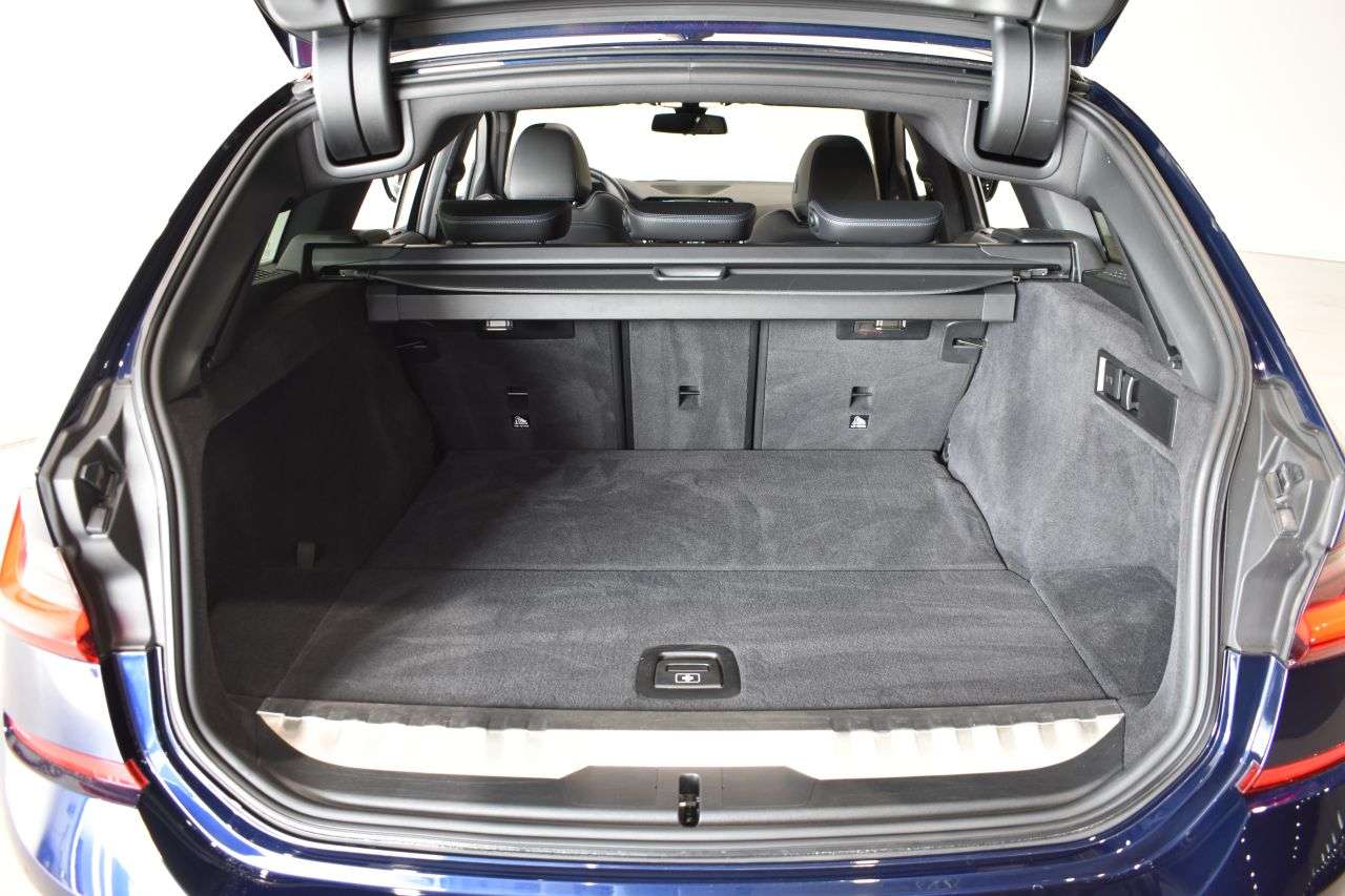 BMW SERIE 3 TOURING en Minoautos