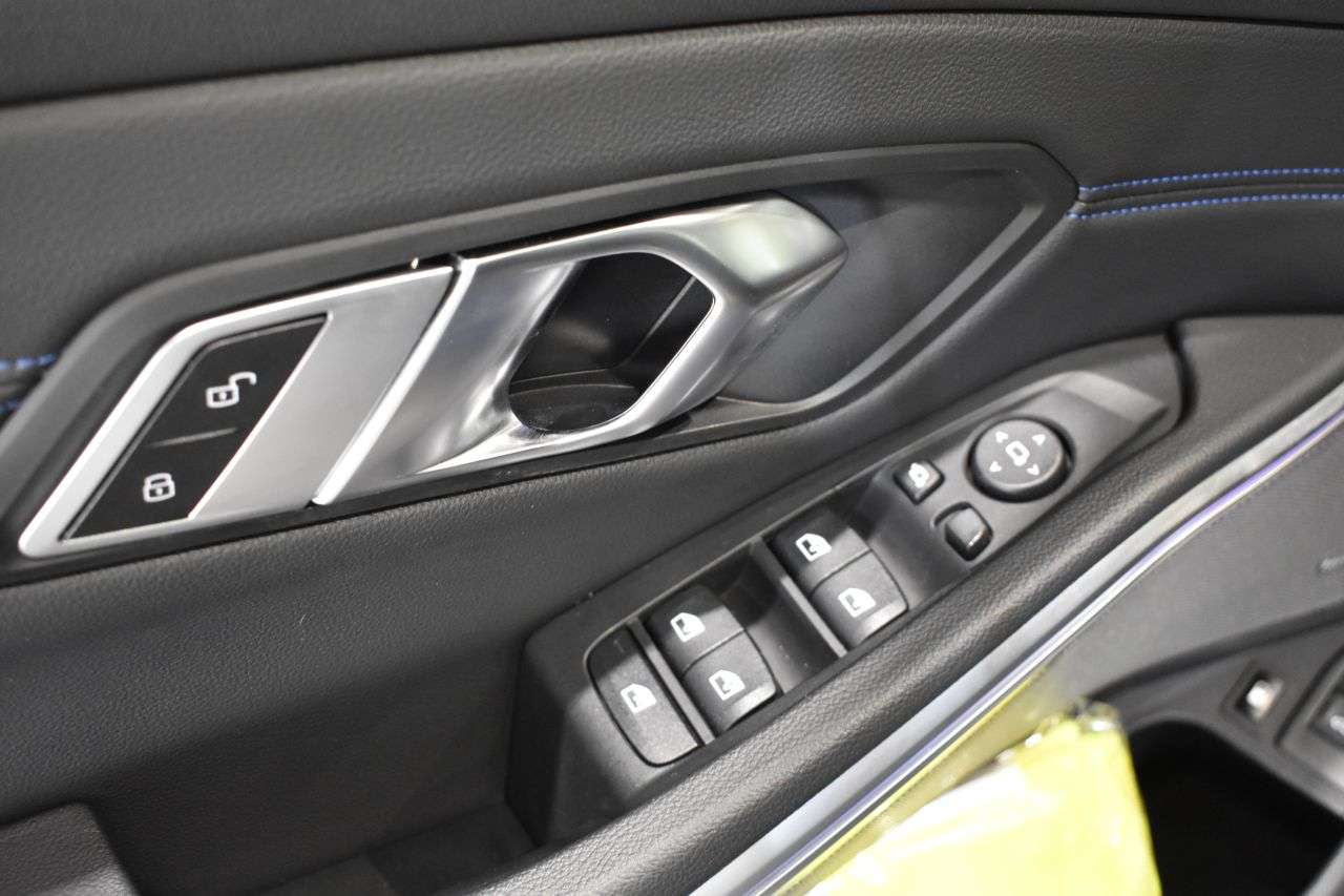 BMW SERIE 3 TOURING en Minoautos