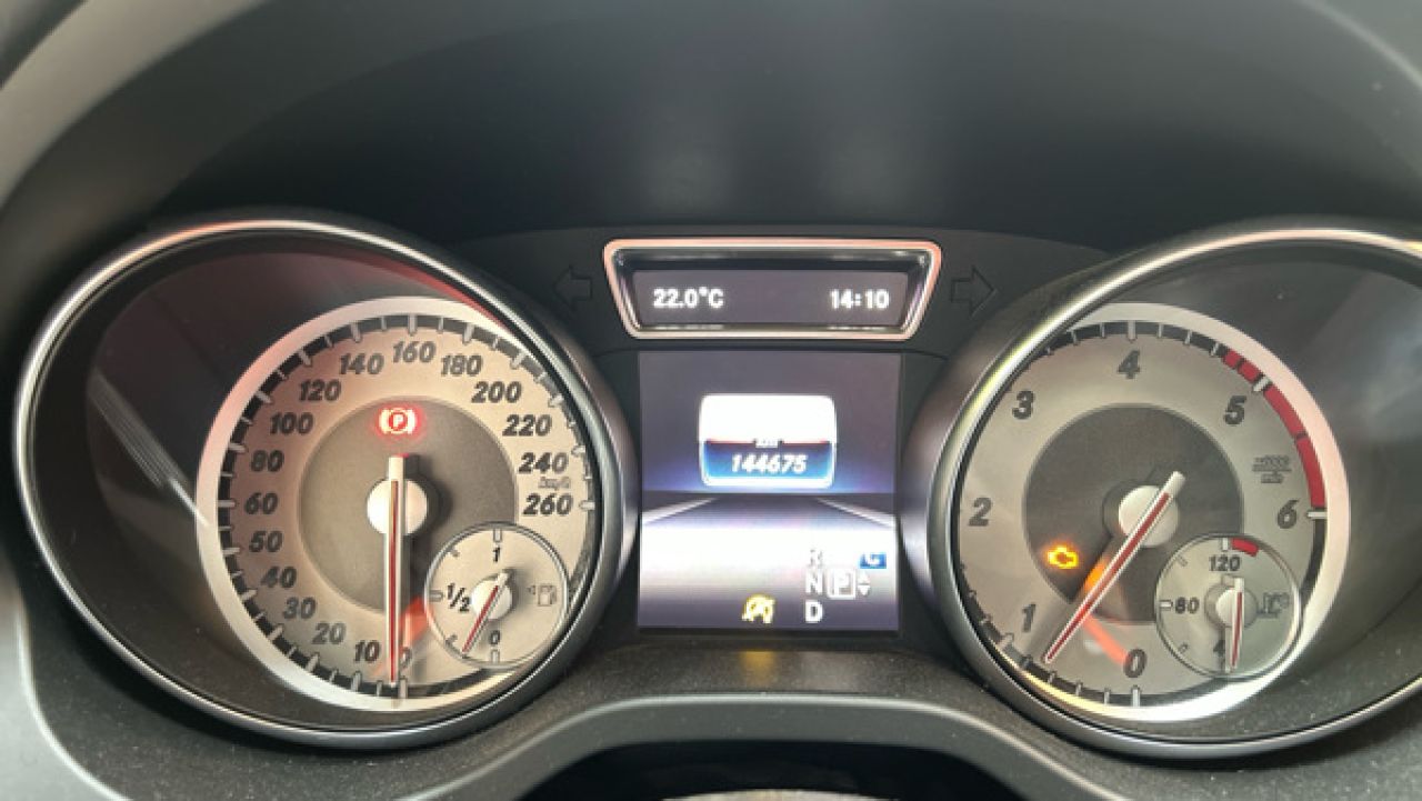 MERCEDES-BENZ CLASE GLA en Minoautos