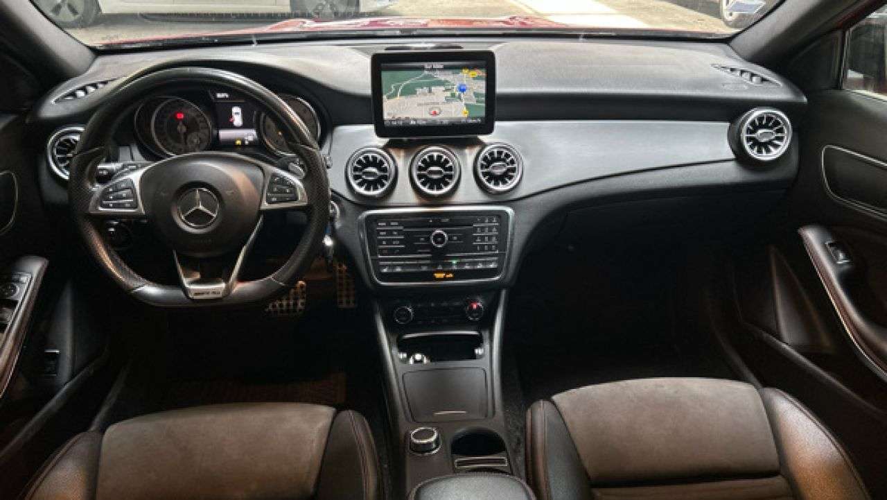 MERCEDES-BENZ CLASE GLA en Minoautos