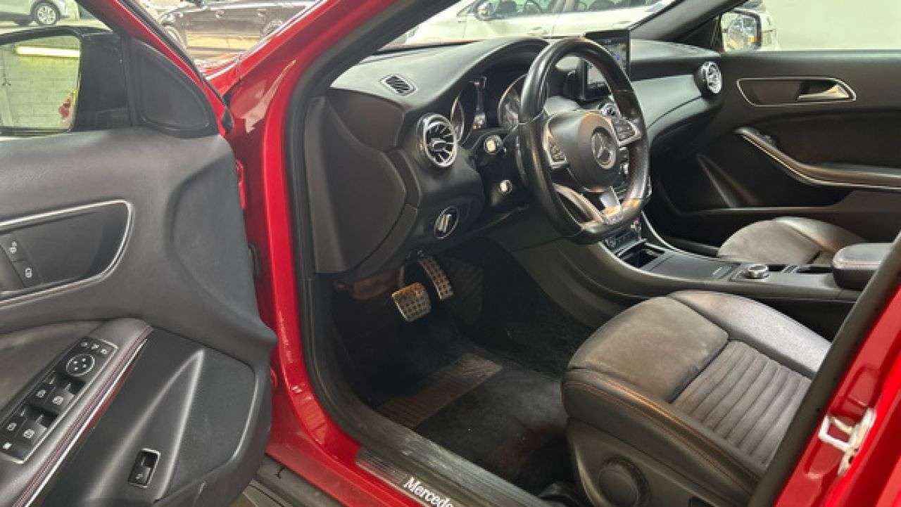 MERCEDES-BENZ CLASE GLA en Minoautos