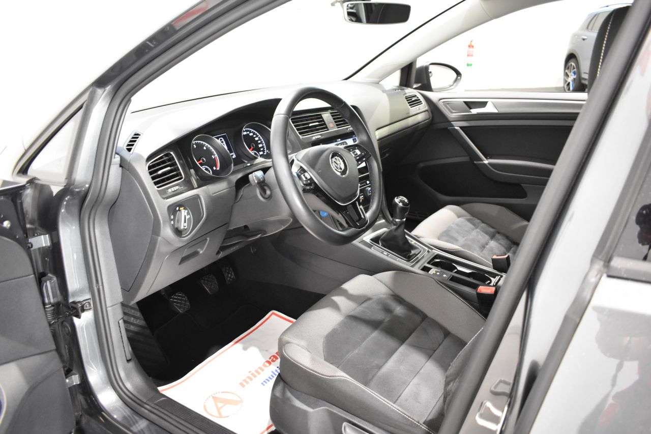 VW GOLF VARIANT en Minoautos