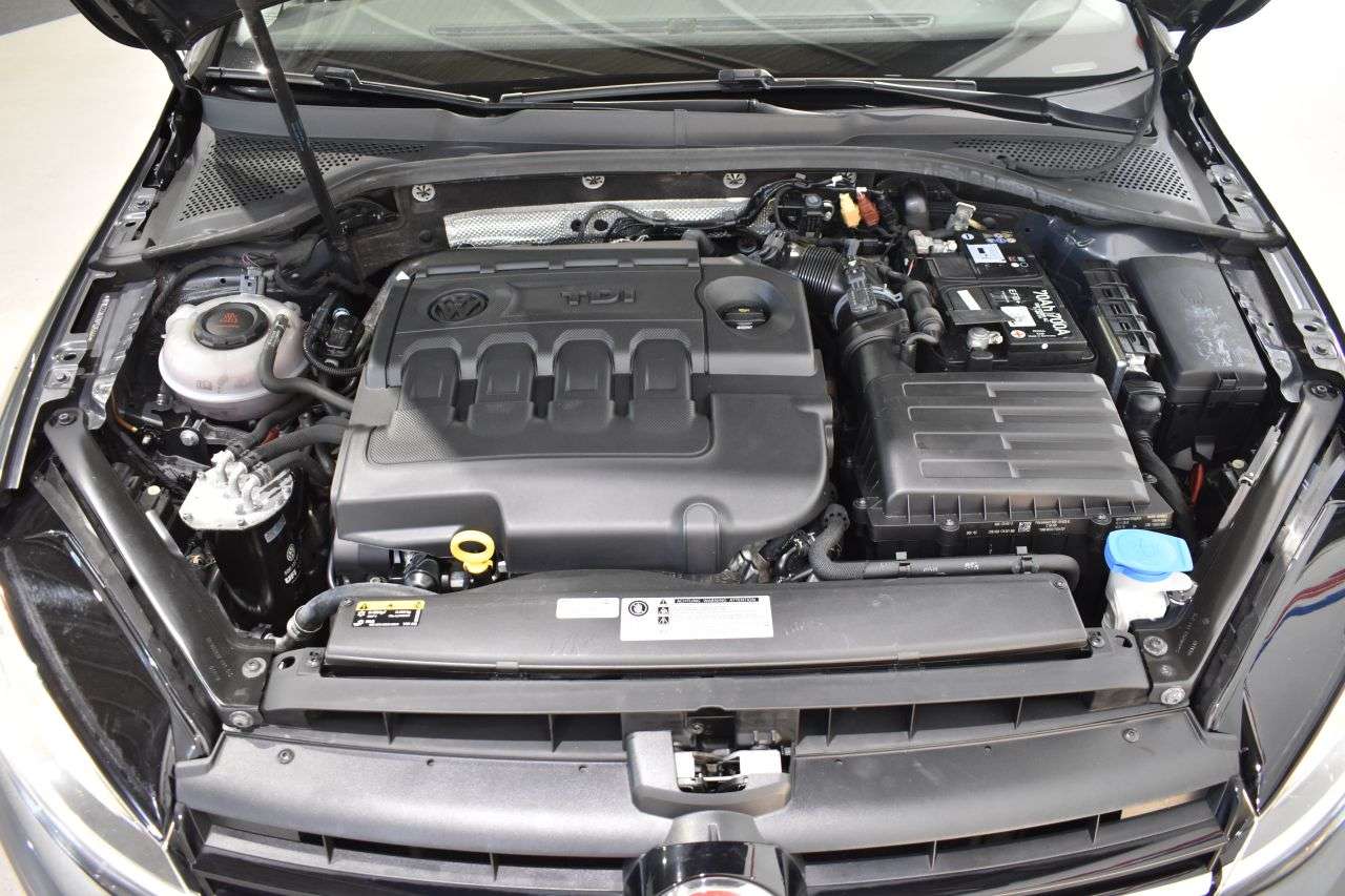 VW GOLF VARIANT en Minoautos