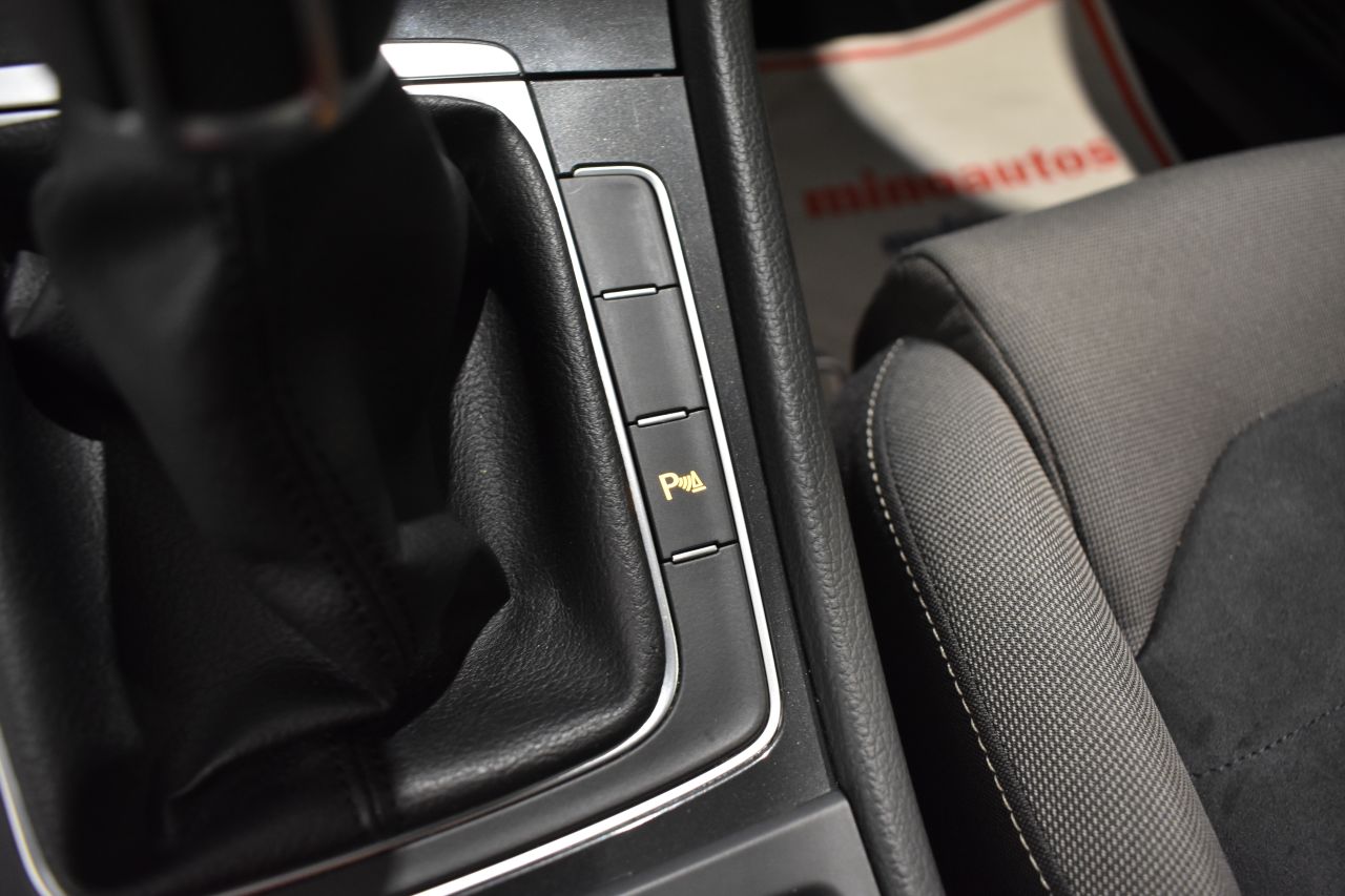 VW GOLF VARIANT en Minoautos