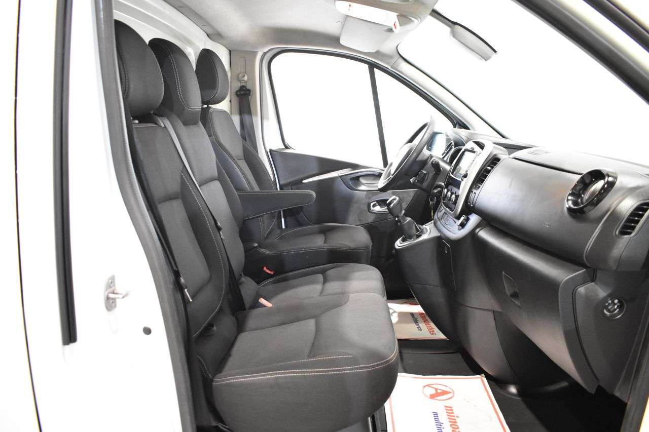 RENAULT TRAFIC en Minoautos