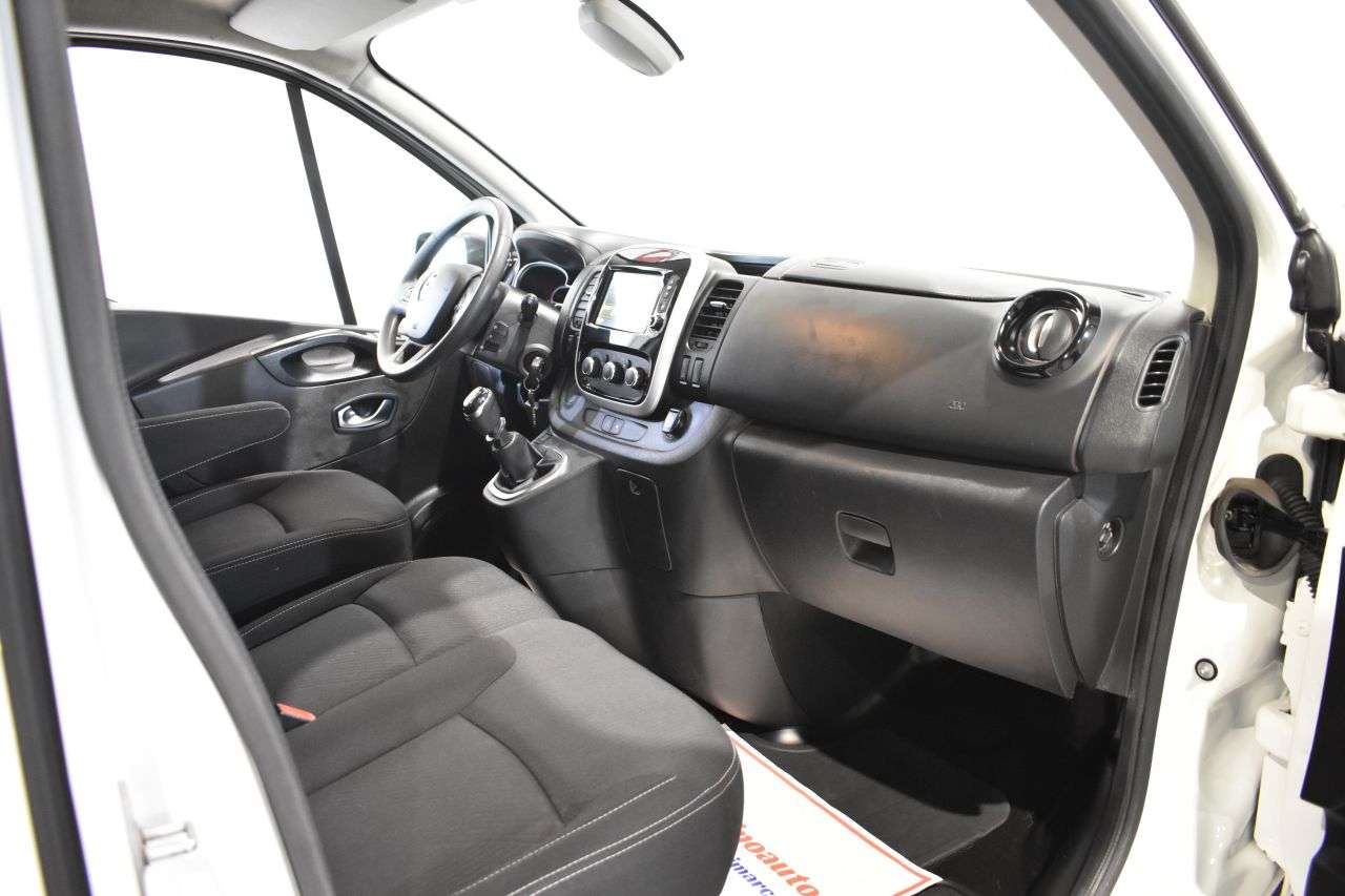 RENAULT TRAFIC en Minoautos