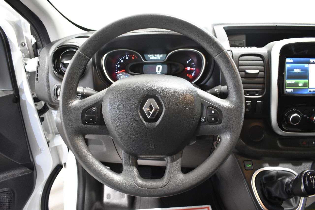 RENAULT TRAFIC en Minoautos