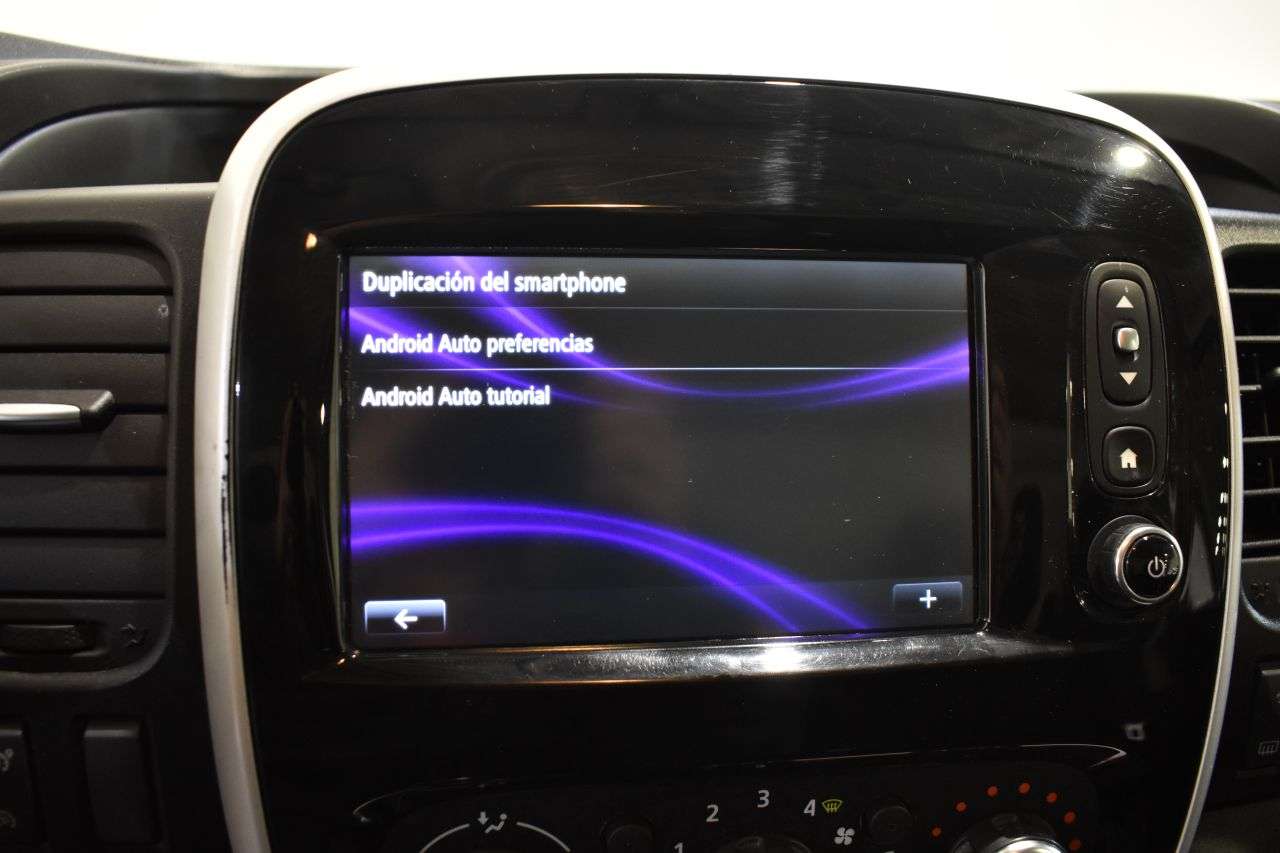 RENAULT TRAFIC en Minoautos