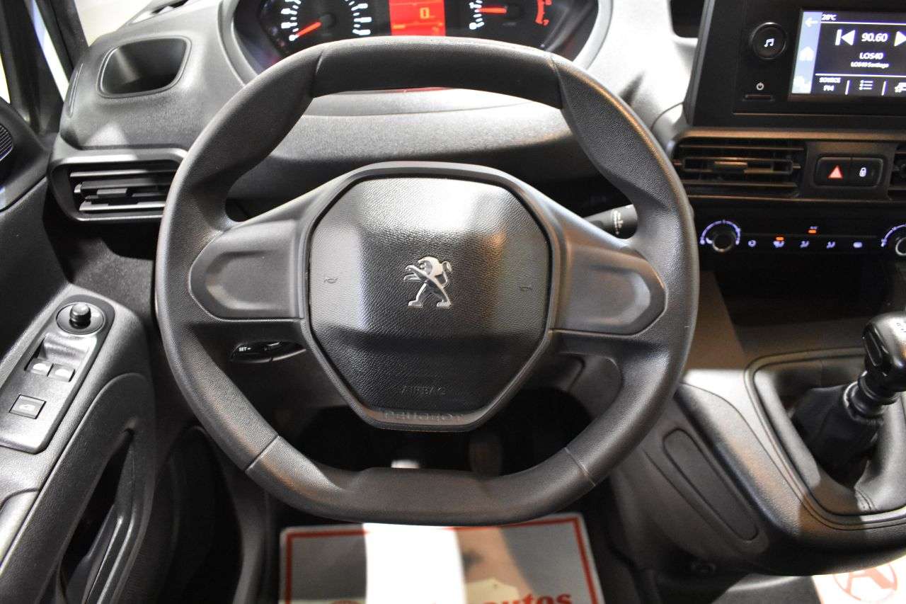 PEUGEOT PARTNER en Minoautos