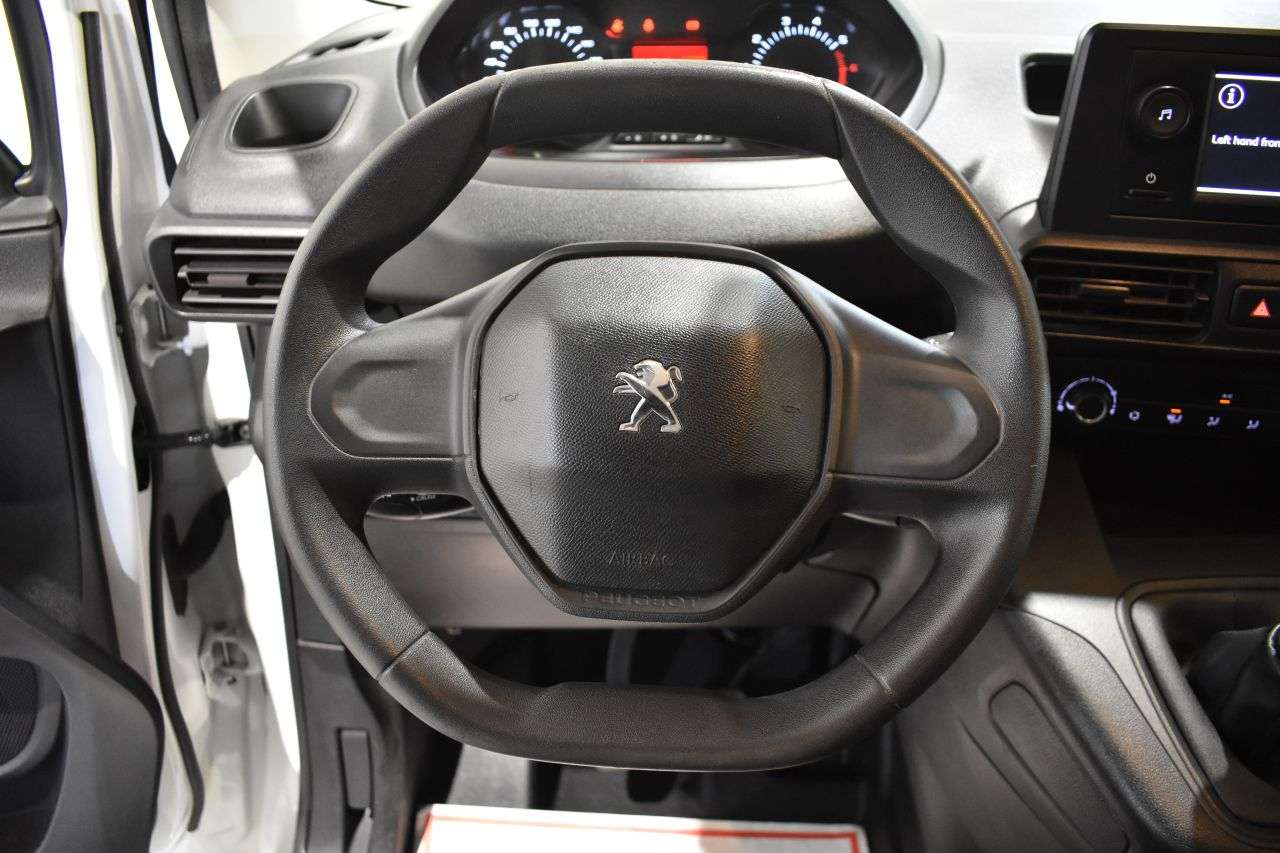PEUGEOT PARTNER en Minoautos