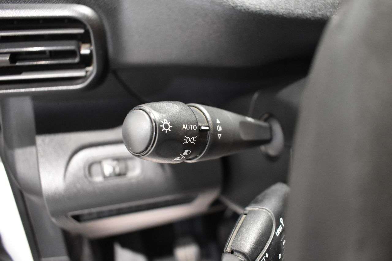 PEUGEOT PARTNER en Minoautos