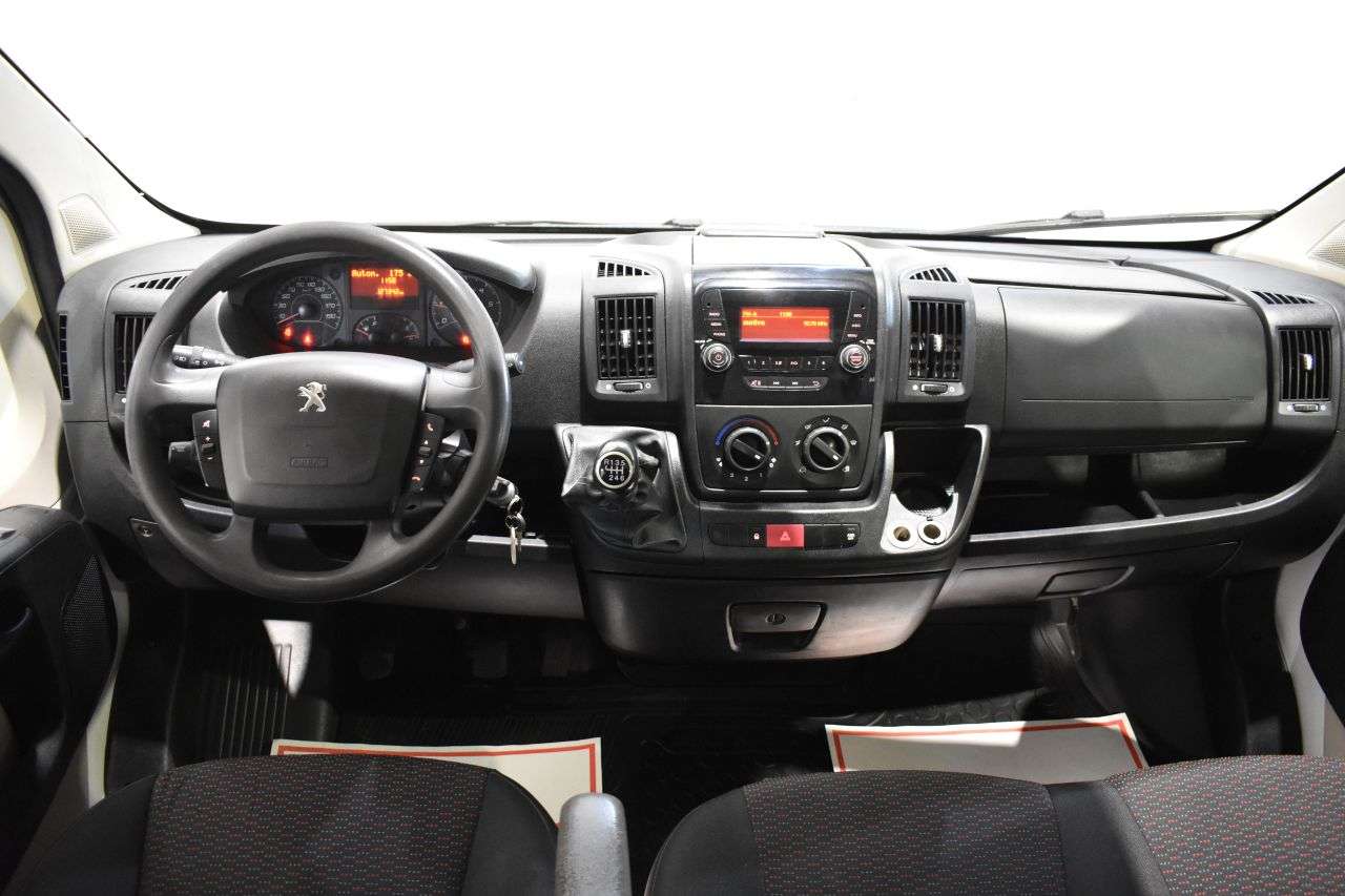 PEUGEOT BOXER en Minoautos