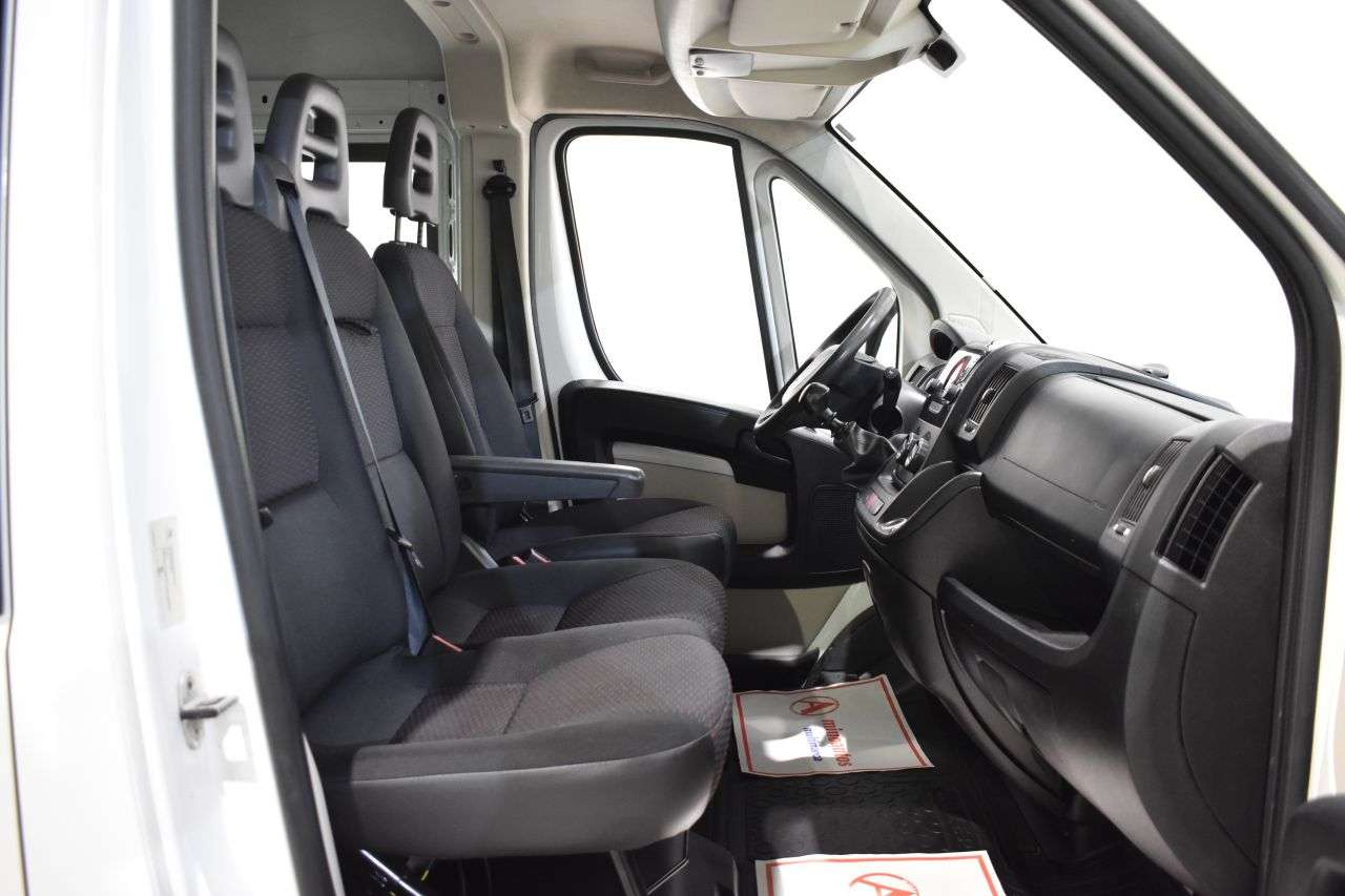 PEUGEOT BOXER en Minoautos