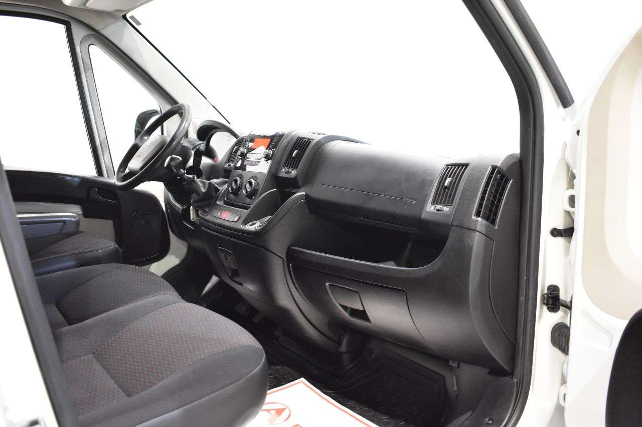 PEUGEOT BOXER en Minoautos