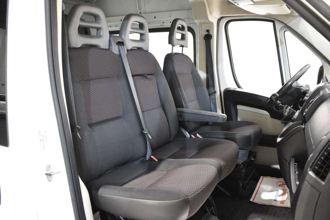 PEUGEOT BOXER en Minoautos