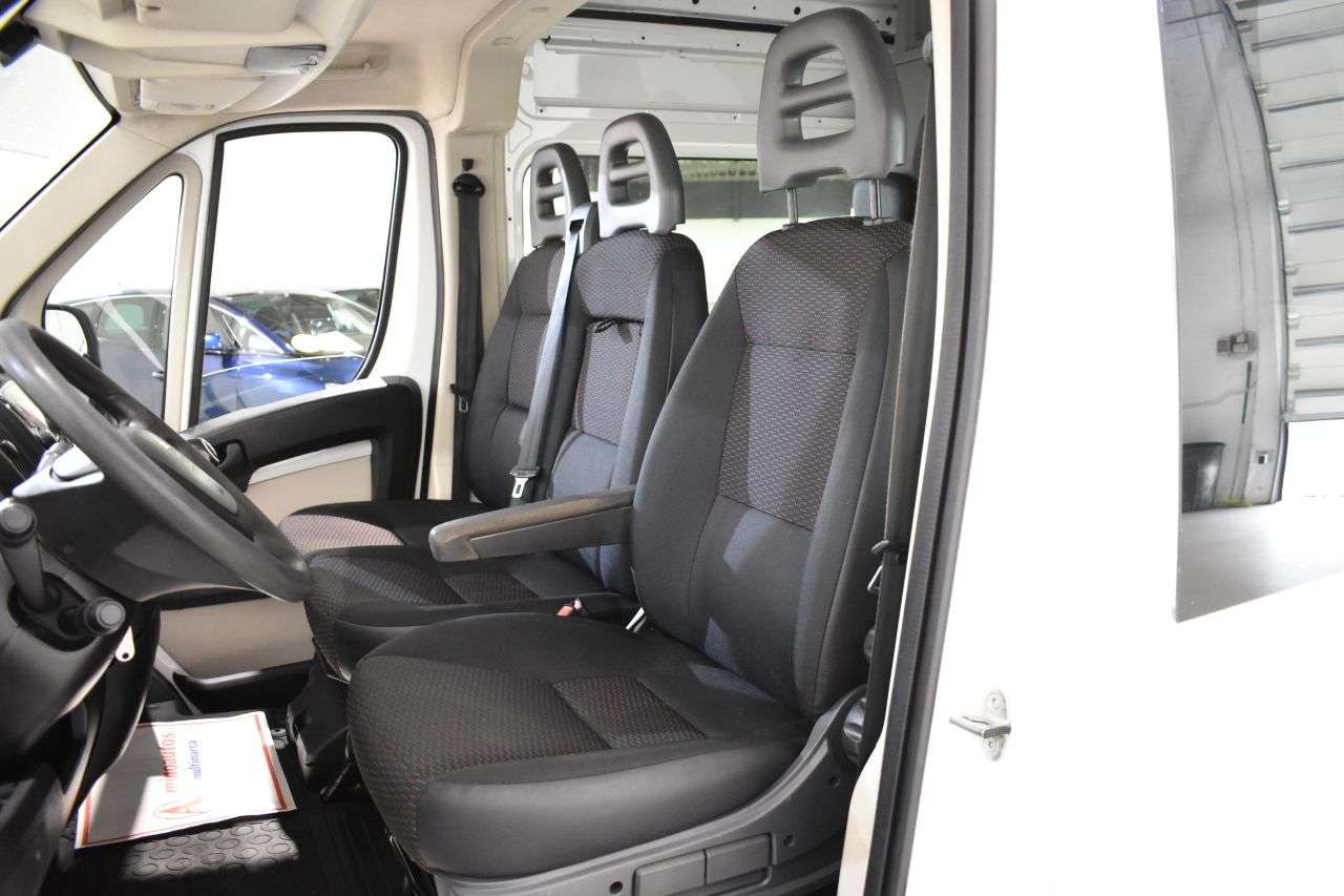 PEUGEOT BOXER en Minoautos