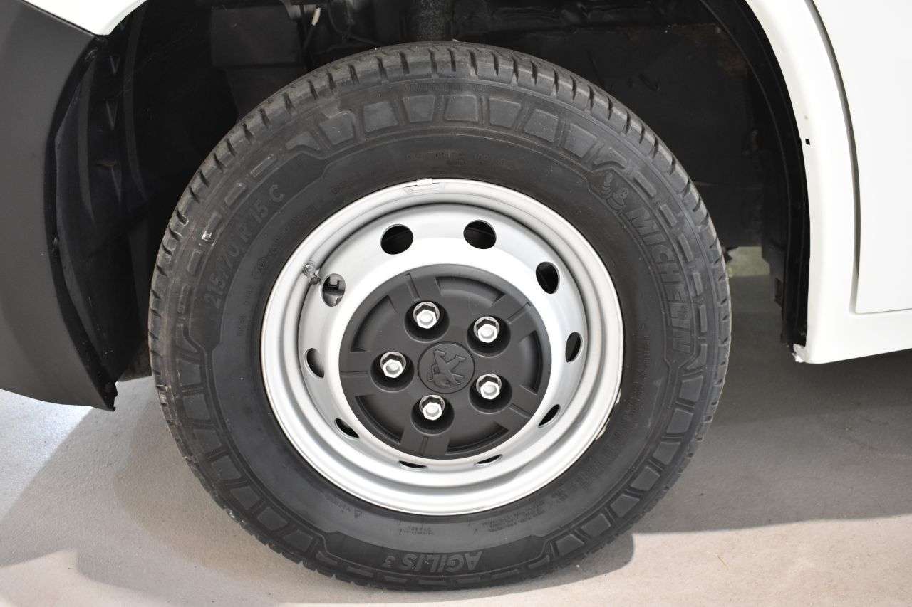 PEUGEOT BOXER en Minoautos