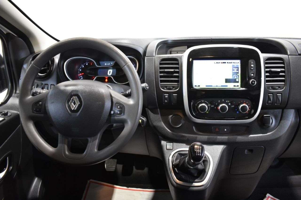 RENAULT TRAFIC en Minoautos