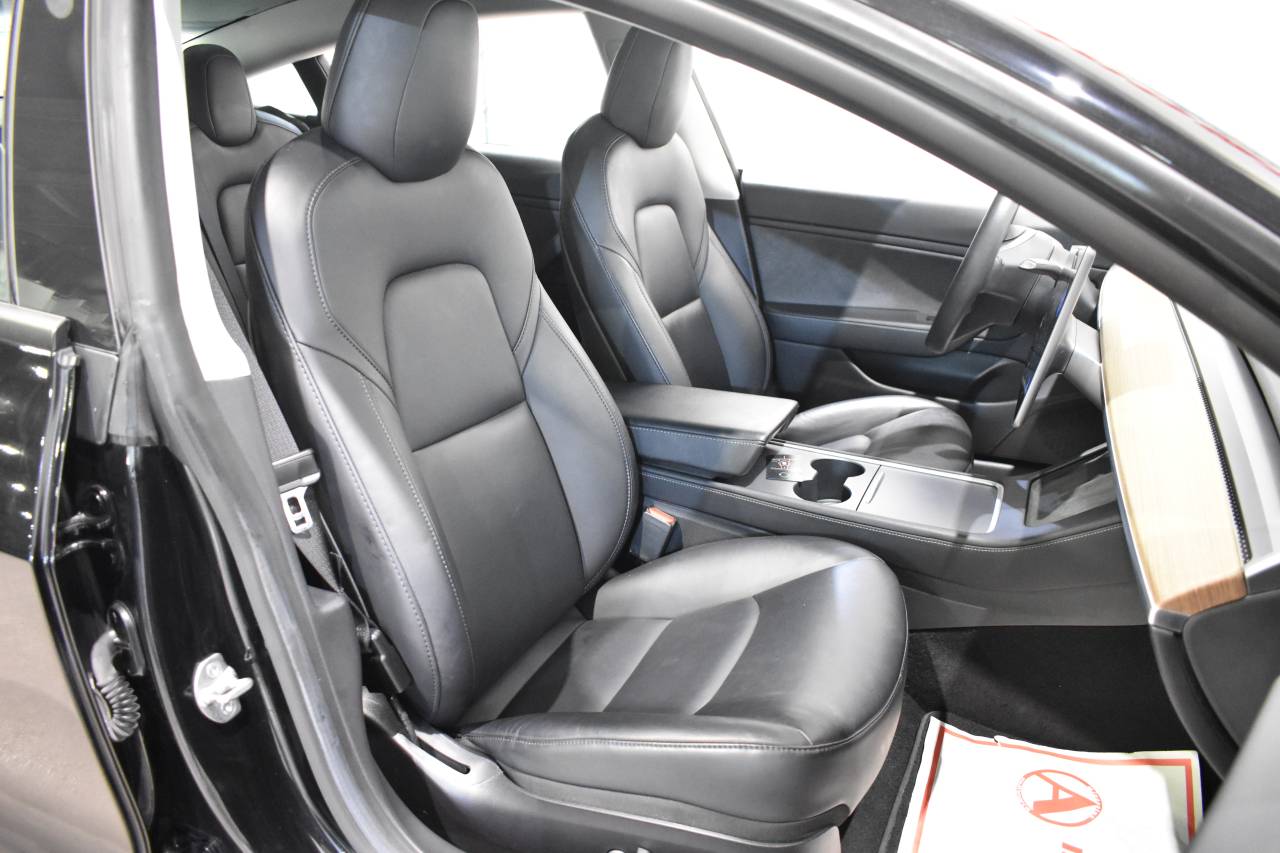 TESLA MODEL 3 en Minoautos