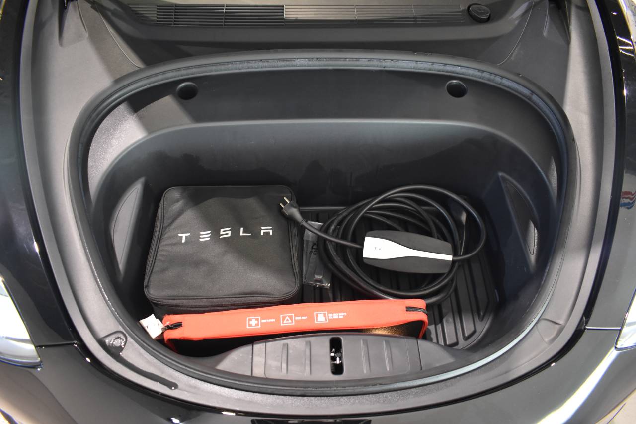 TESLA MODEL 3 en Minoautos