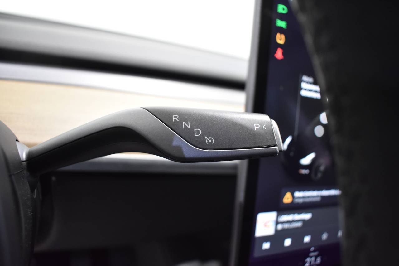 TESLA MODEL 3 en Minoautos