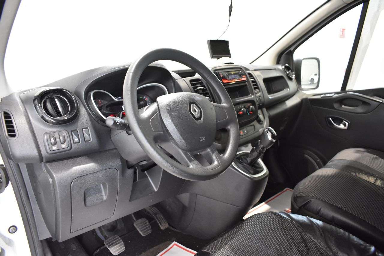 RENAULT TRAFIC en Minoautos