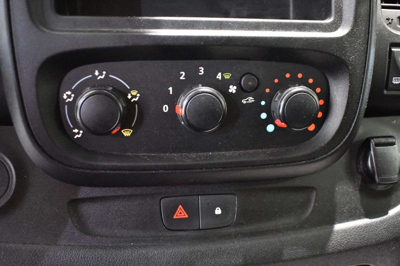 RENAULT TRAFIC en Minoautos