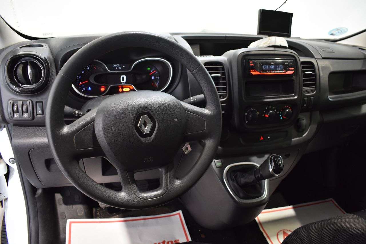 RENAULT TRAFIC en Minoautos