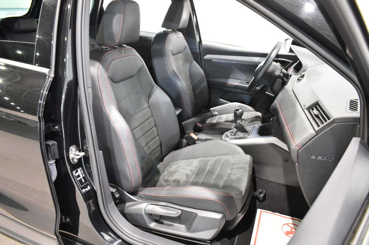 SEAT ARONA en Minoautos