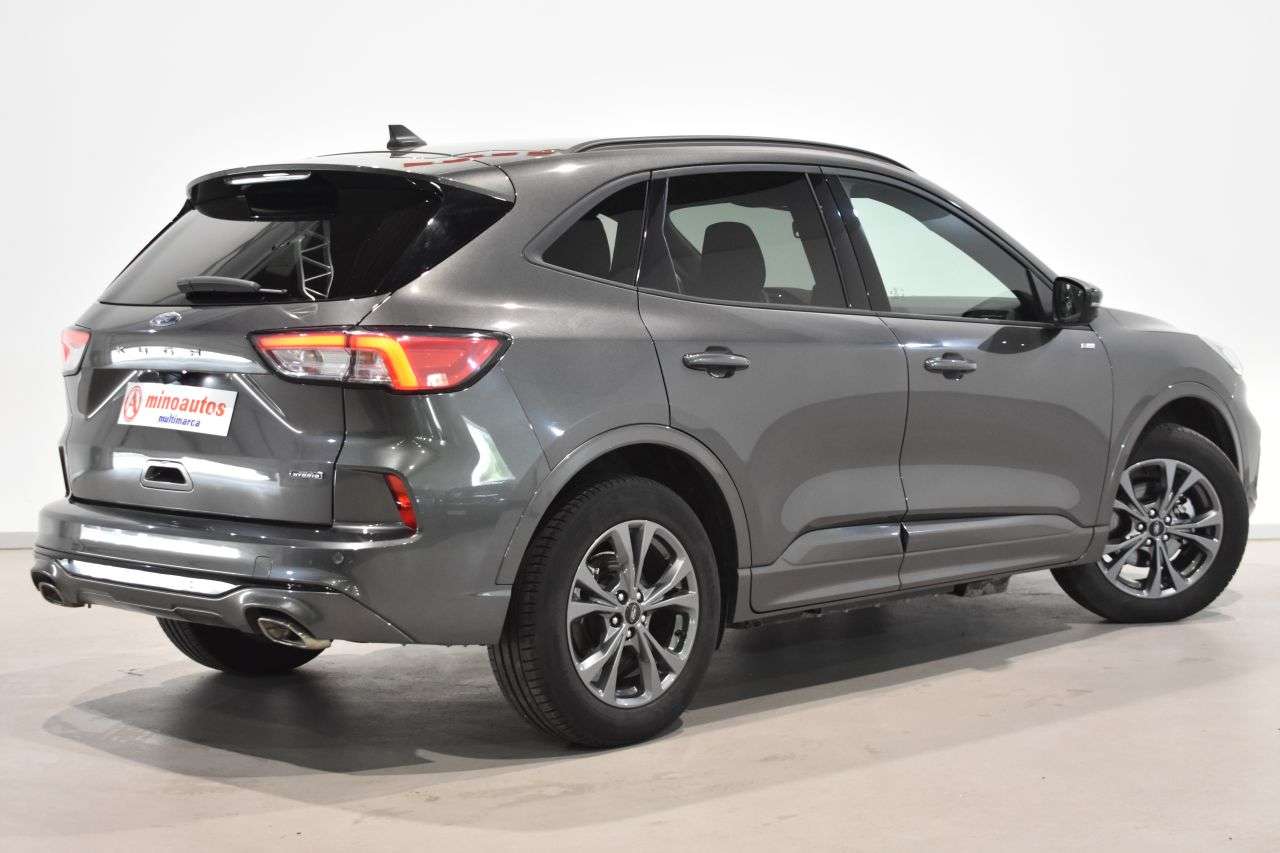 FORD KUGA en Minoautos