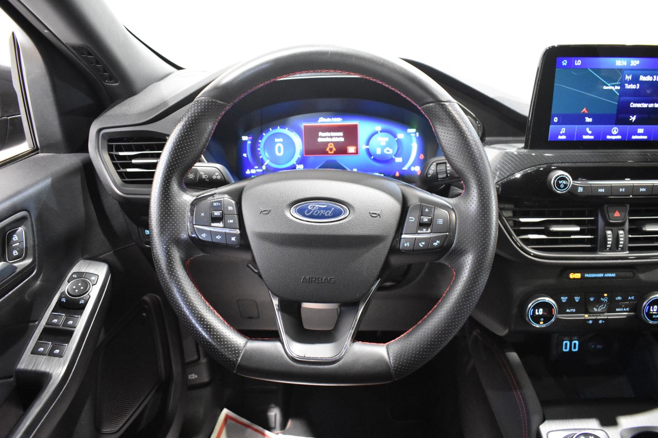 FORD KUGA en Minoautos