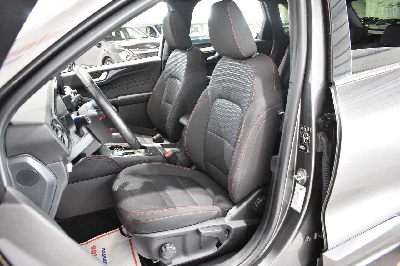 FORD KUGA en Minoautos